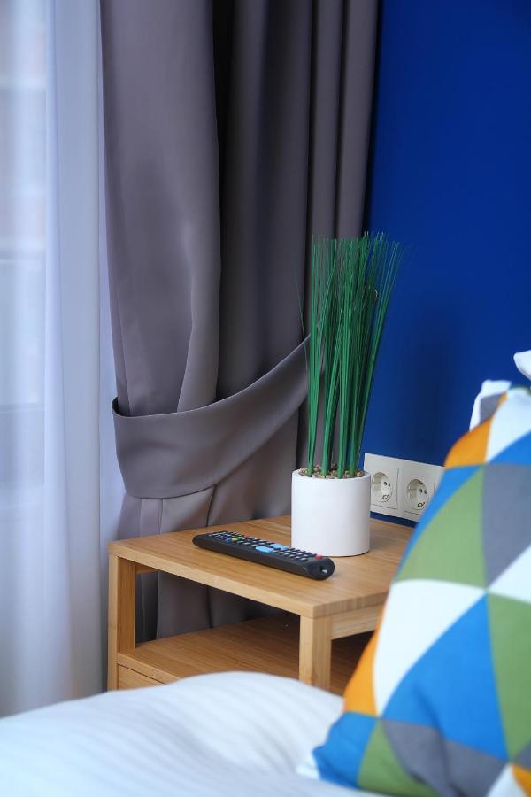 Parilament On Rustaveli 4 Rooms Tbilisi Zewnętrze zdjęcie